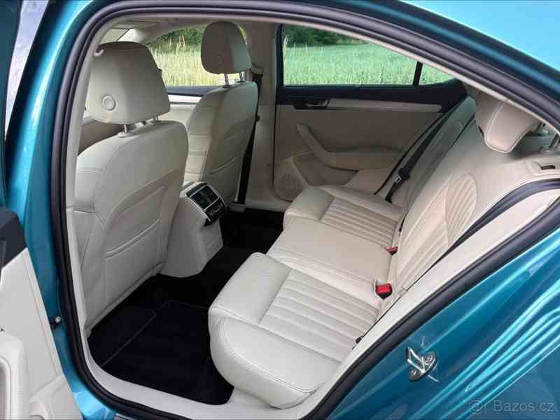 Škoda Superb 2,0   TDI|Matrix LED|DCC|ACC - foto 8