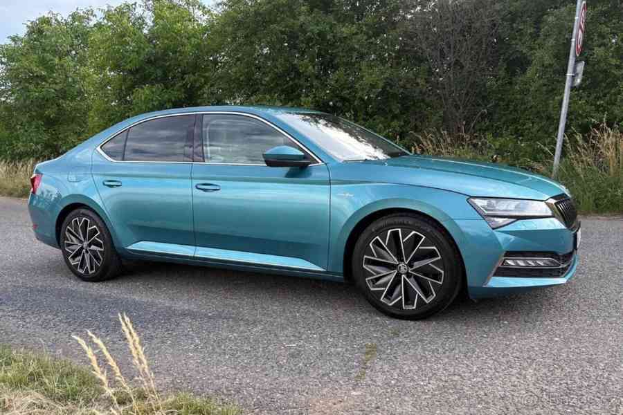 Škoda Superb 2,0   TDI|Matrix LED|DCC|ACC - foto 6