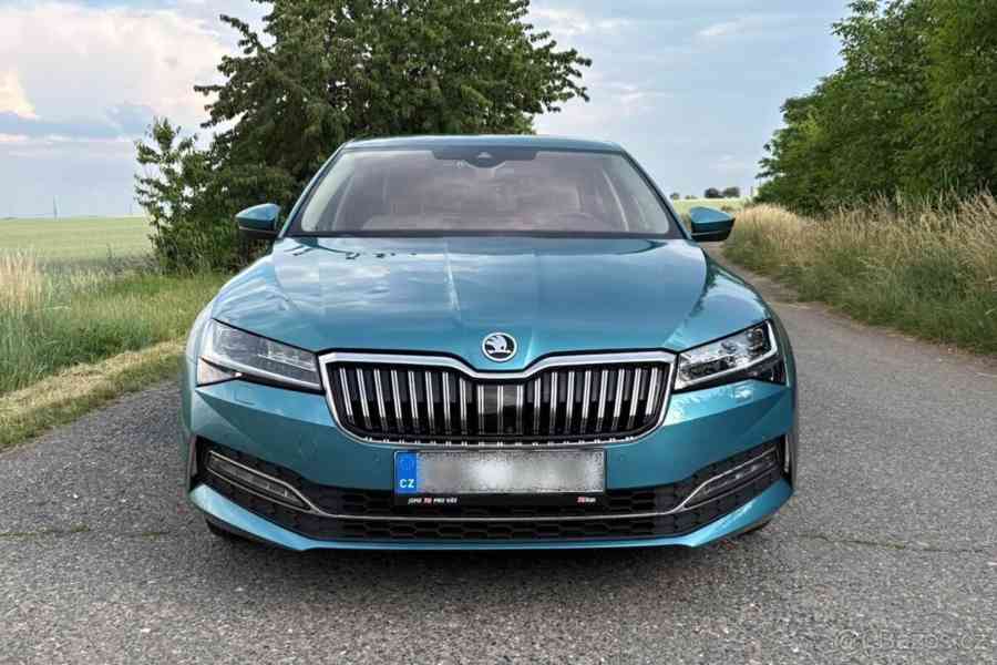 Škoda Superb 2,0   TDI|Matrix LED|DCC|ACC - foto 2