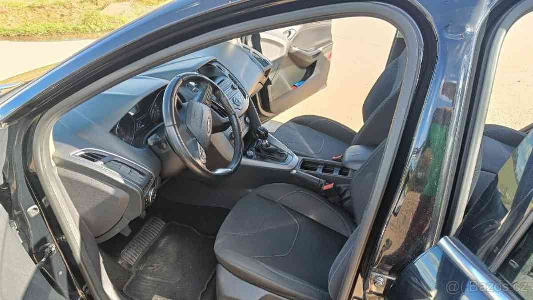 Ford Focus 1,0   EcoBoost 92kw benzín - foto 10