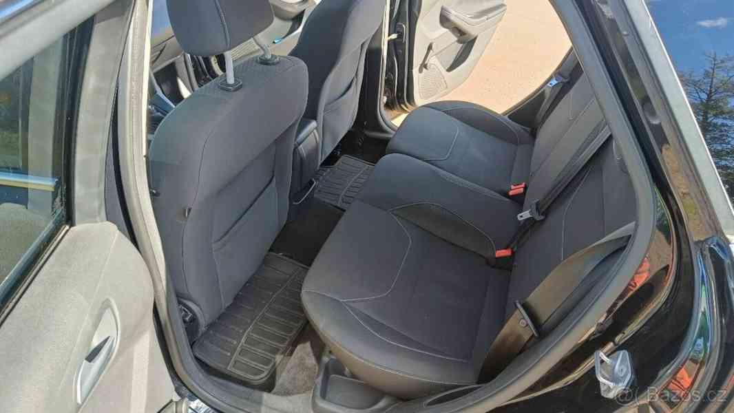 Ford Focus 1,0   EcoBoost 92kw benzín - foto 9