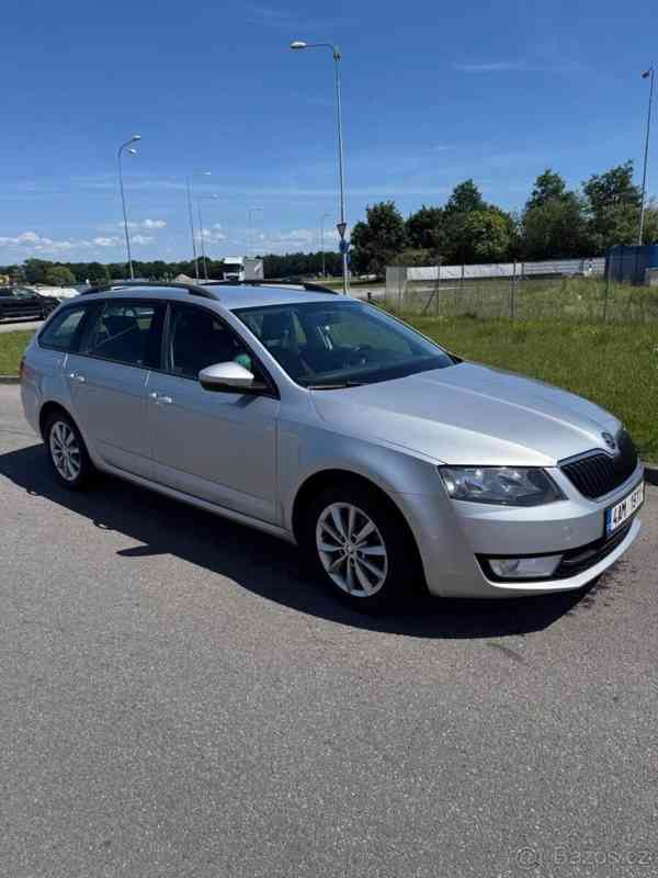 Škoda Octavia 1,6   TDI 66kw - foto 7