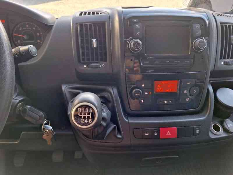 Plachtová dodávka Fiat Ducato - foto 10