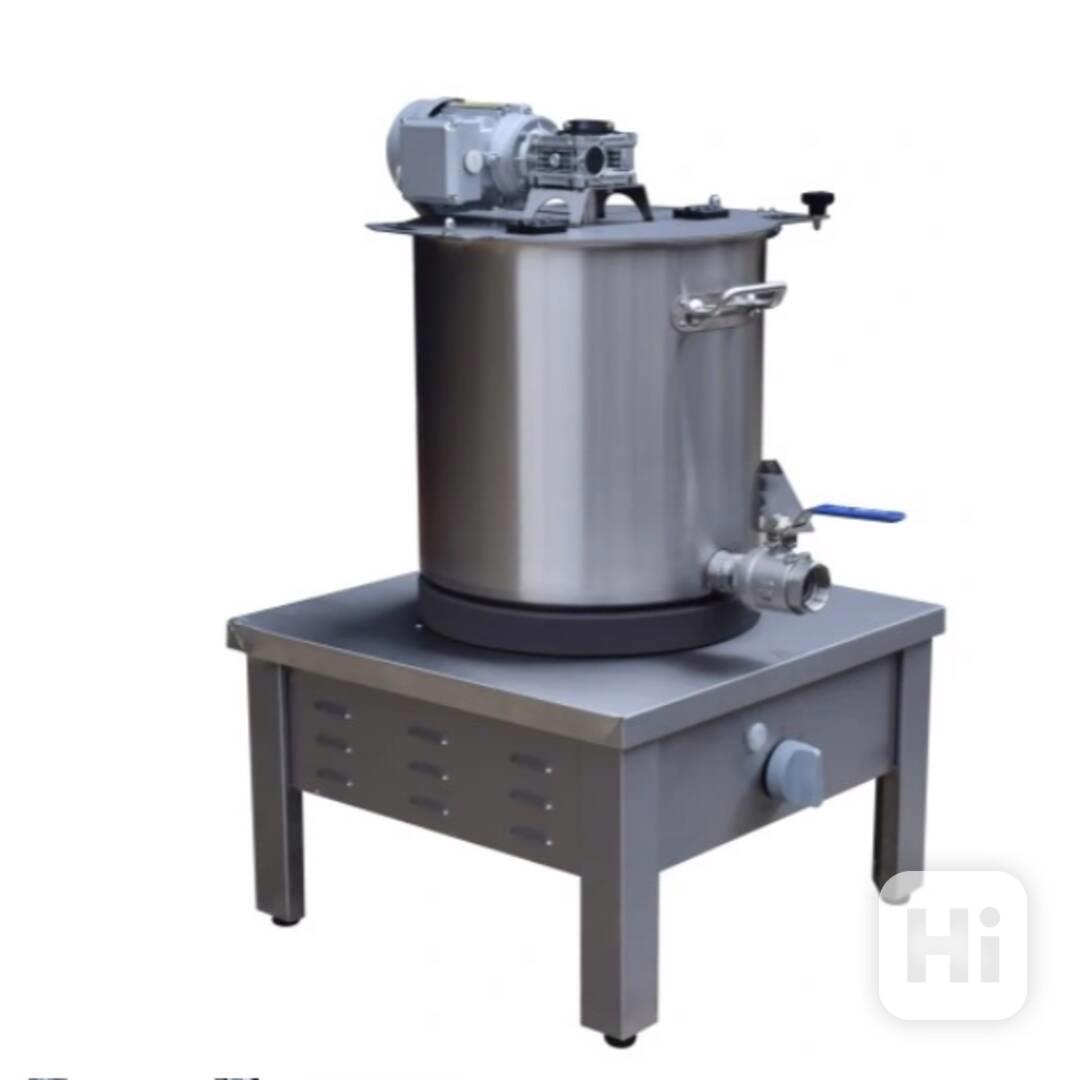 Univerzální varný kotel s míchadlem 50 l  - foto 1