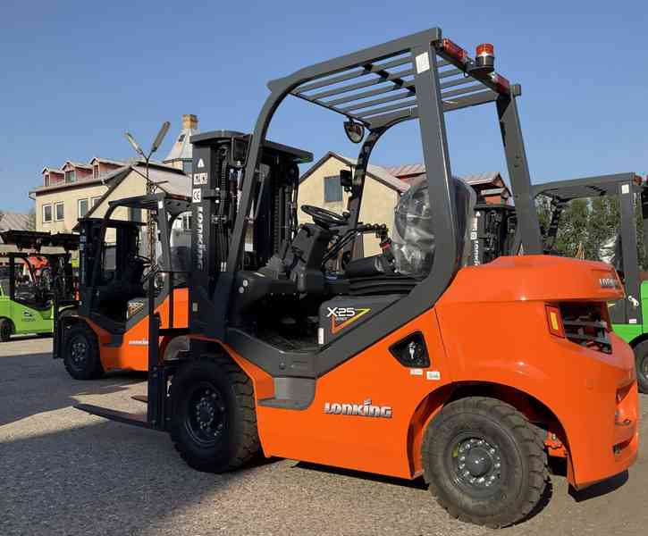 Vysokozdvižný vozík crona CPCD25 - DIESEL - foto 1