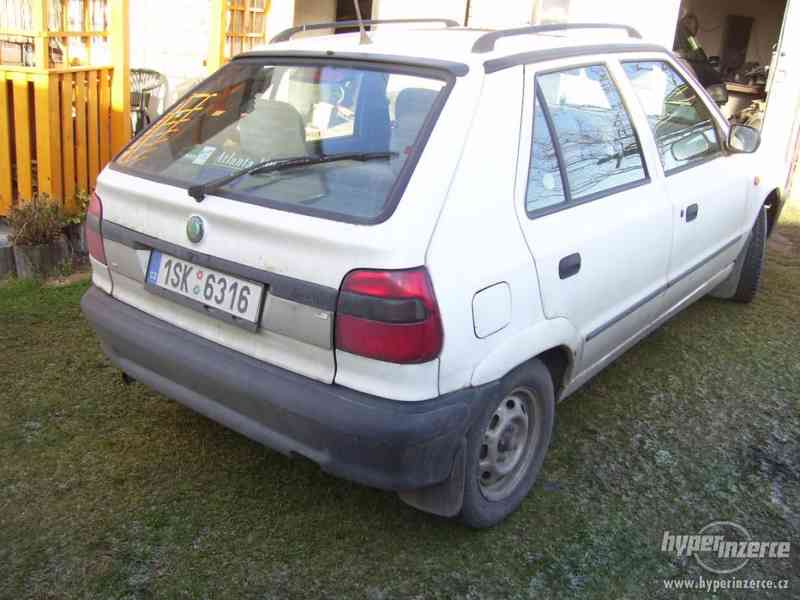 Škoda Felicia  1,3 EKO DAŇ ZAPLACENA PŘIPRAVENÁ NA ZIMU - foto 2