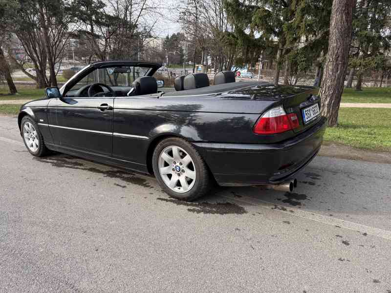 BMW E46 323Ci Cabrio 2.5 benzín, 125 kW / 170 koní - foto 10