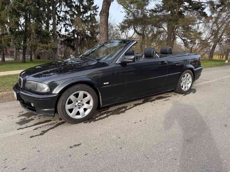 BMW E46 323Ci Cabrio 2.5 benzín, 125 kW / 170 koní - foto 8