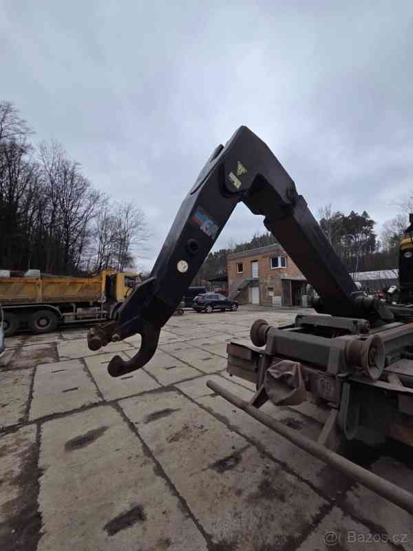 MAN Ostatní Hákový kontejner s rukou - foto 18