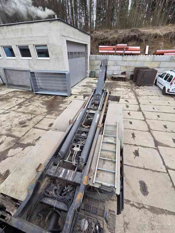 MAN Ostatní Hákový kontejner s rukou - foto 12