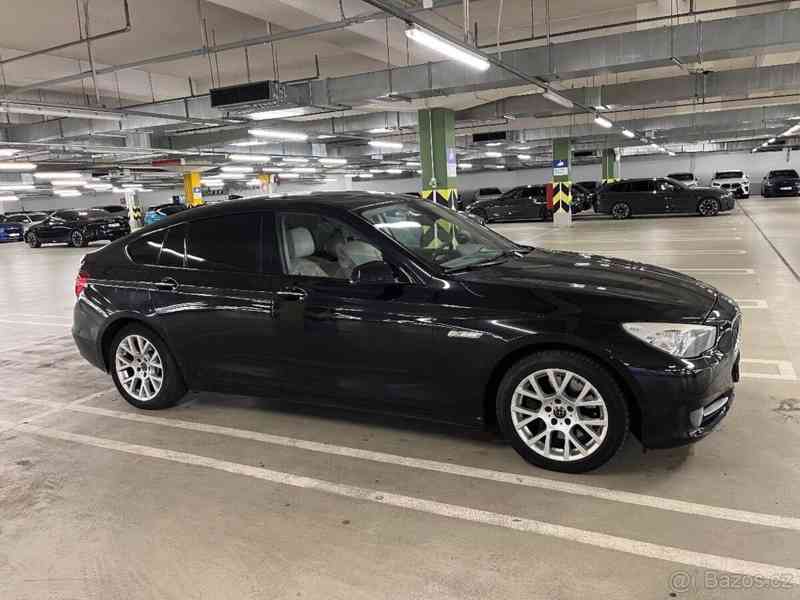 BMW Řada 5 3,0 - foto 2