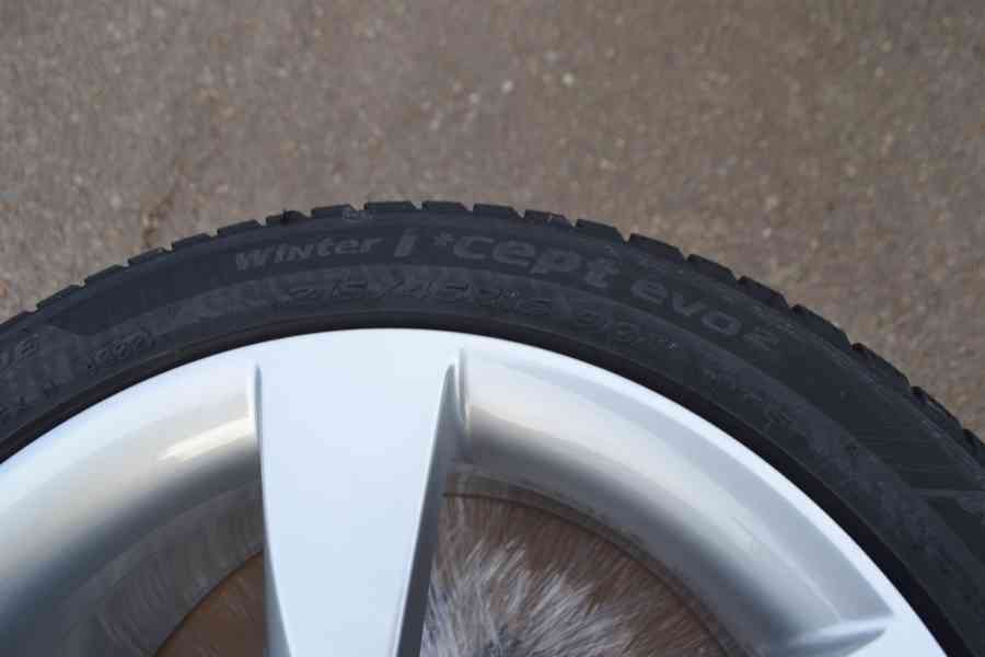 Š.Rapid/ Fabia 3 - NOVÝ zimní Alu komplet– 215/45R16 - foto 5