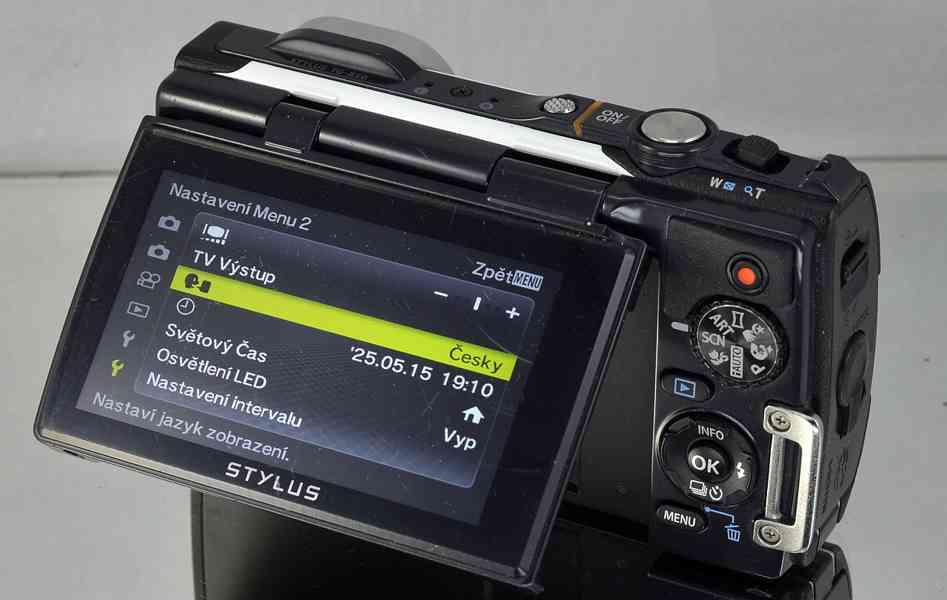 OLYMPUS Tough TG-850 **16,8 MPix*Vodotěsný do 10m - foto 8