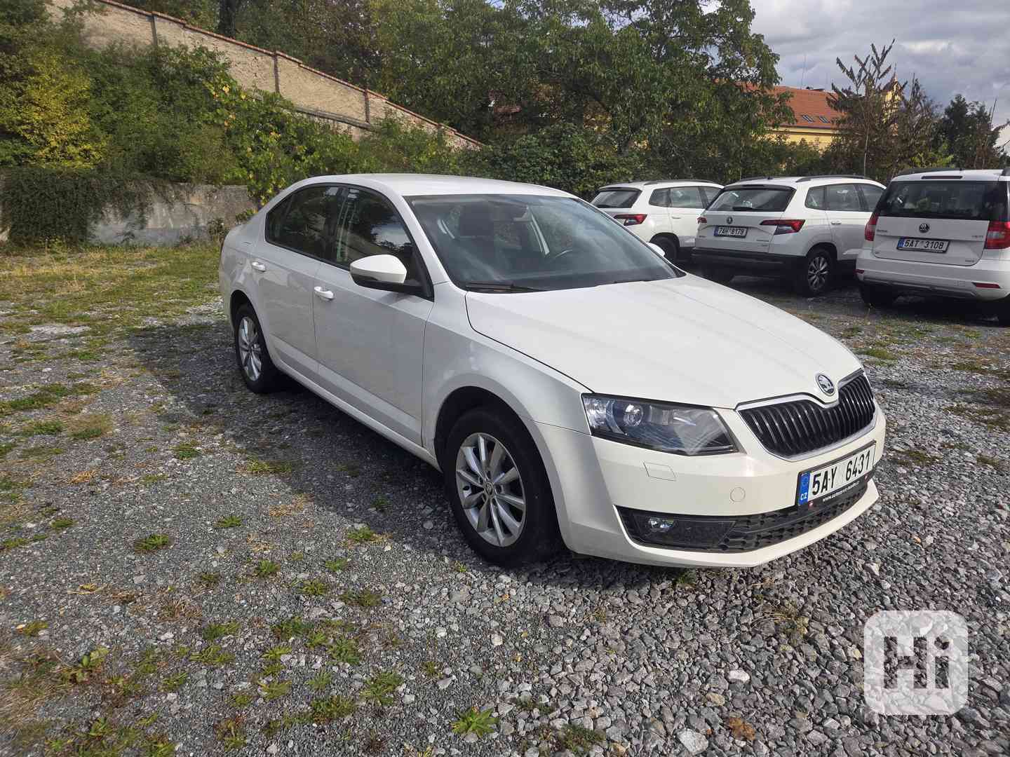 Škoda Octavia sedan 1.4 TSI - foto 1