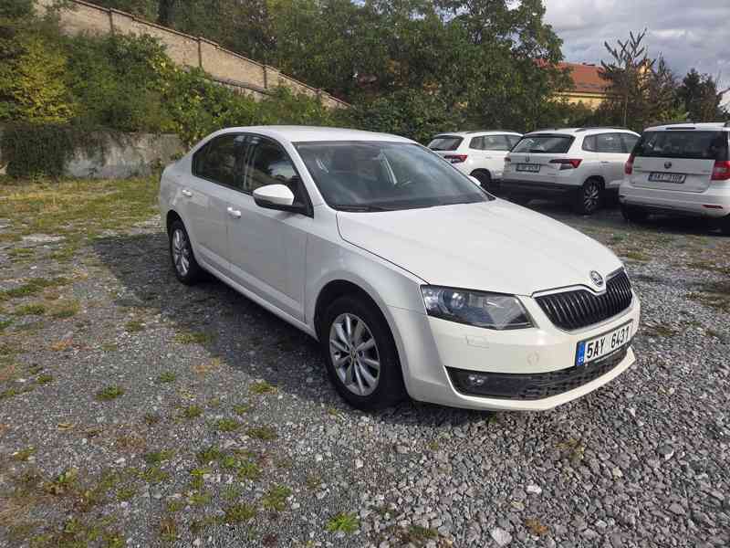 Škoda Octavia sedan 1.4 TSI - foto 1