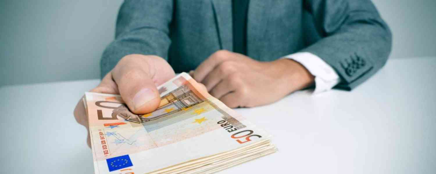 Okamžité půjčky bez bankovních poplatků