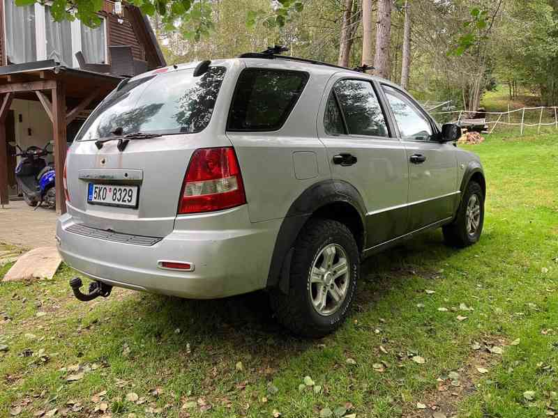 Kia Sorento, 2.5 CRDi, 4x4, nová STK, tažné - foto 12