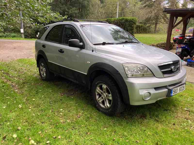 Kia Sorento, 2.5 CRDi, 4x4, nová STK, tažné - foto 13