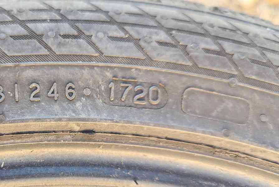 Zimní pneu 235/45R18 - foto 5