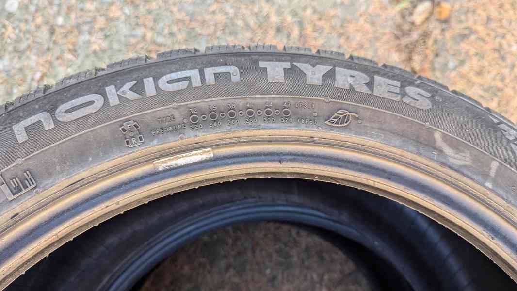 Zimní pneu 235/45R18 - foto 2