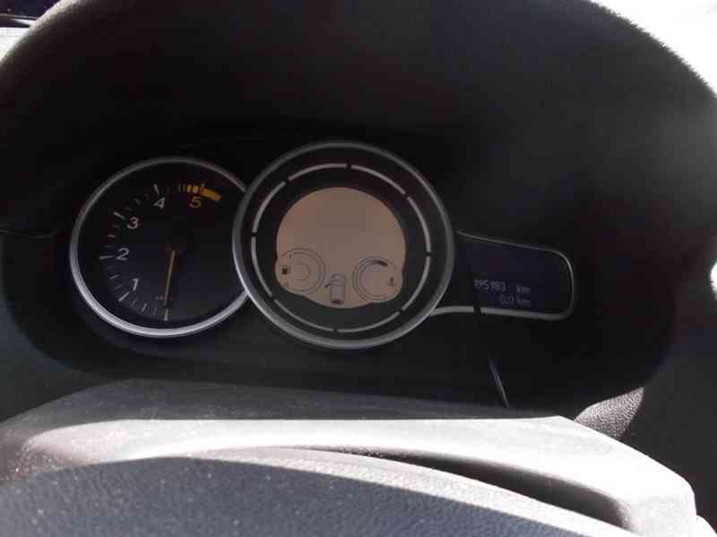 Renault Megane 1,5 dCi - foto 8