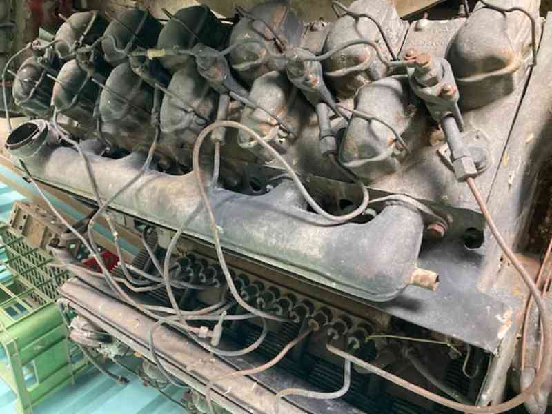 Tatra 111 MOTOR  - foto 2