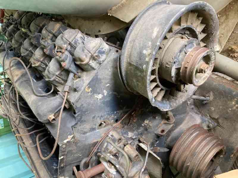 Tatra 111 MOTOR  - foto 4