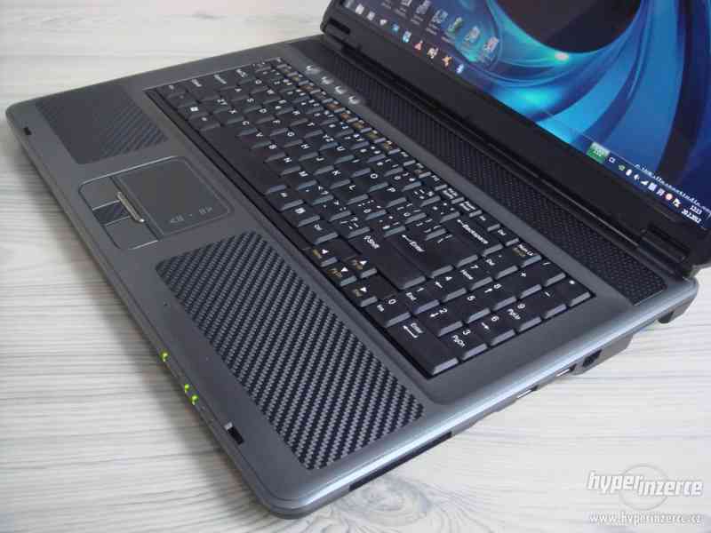 17" UMAX VisionBook 3700WXN, dám záruku - foto 3