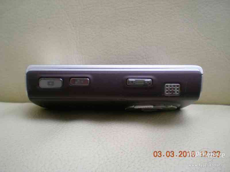Nokia N95 - plně funkční mobilní telefony z r. 2007 - foto 7
