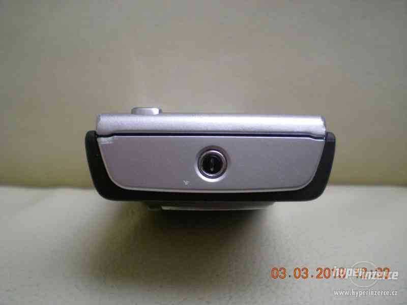 Nokia N95 - plně funkční mobilní telefony z r. 2007 - foto 8
