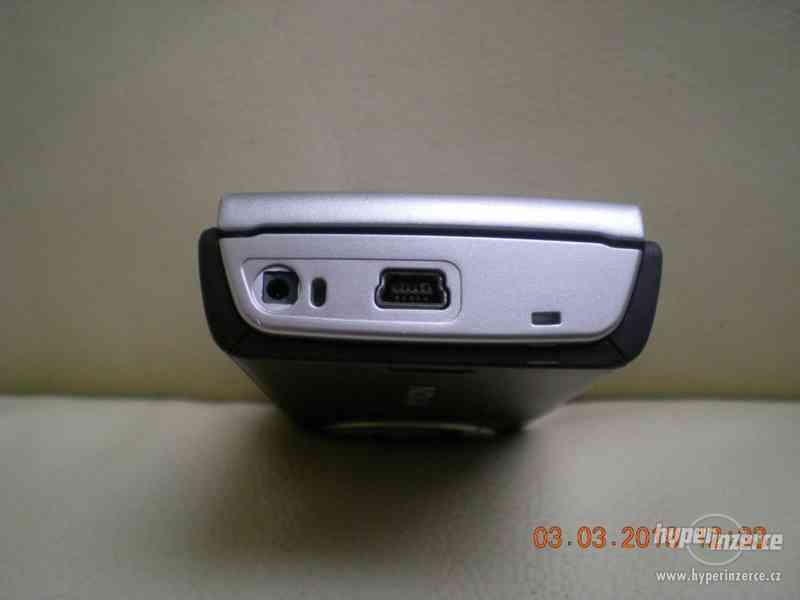 Nokia N95 - plně funkční mobilní telefony z r. 2007 - foto 9