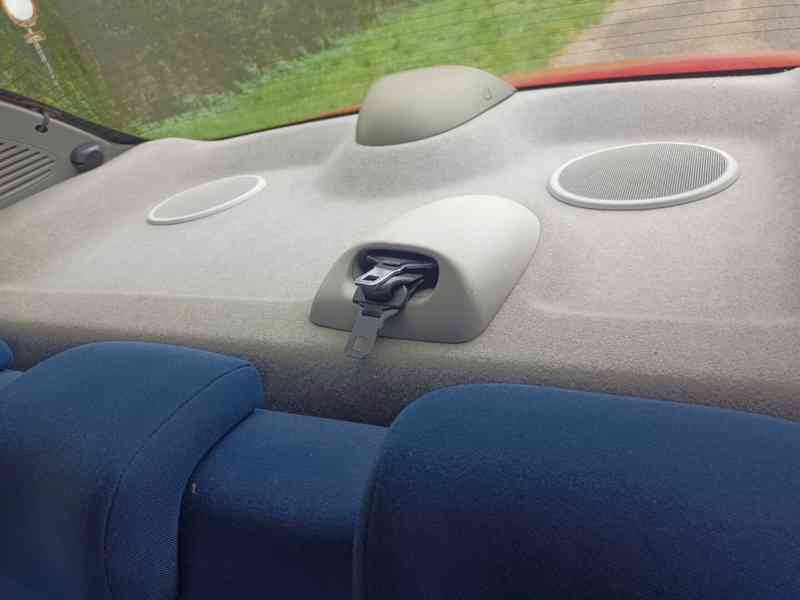 Renault Thalia 1.4 16V 72Kw RV.2004- NOVÁ STK - foto 2