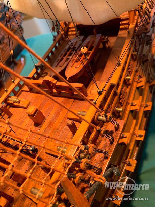 Dřevěný model lodi SOLEIL ROYAL 1669 - foto 8