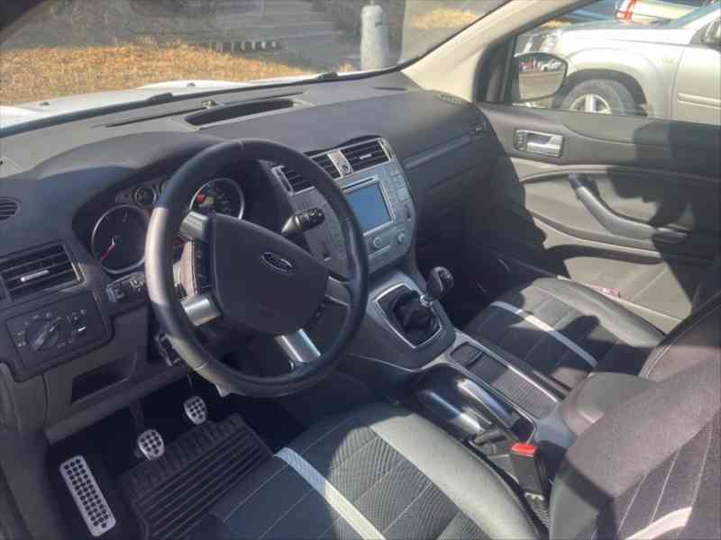Ford Kuga 4X4 120KW, NAFTA - foto 6