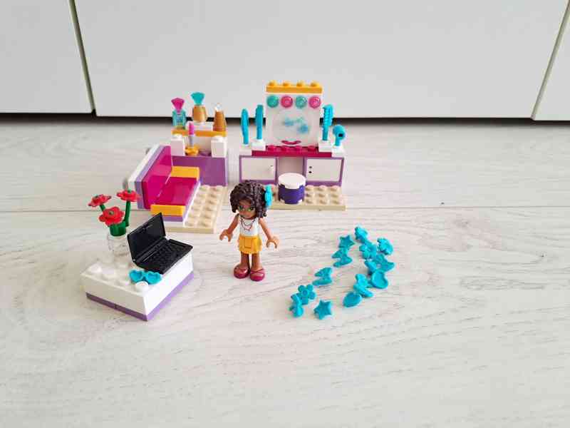 Lego 41009 Friends Andrein pokoj - foto 2