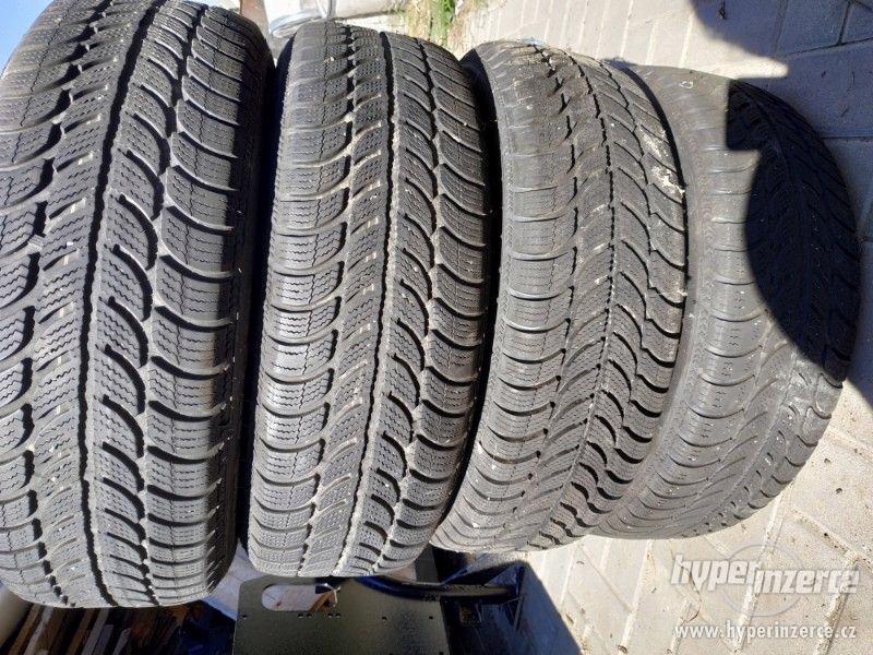 Zimní pneu s disky 185/65R15 - foto 1