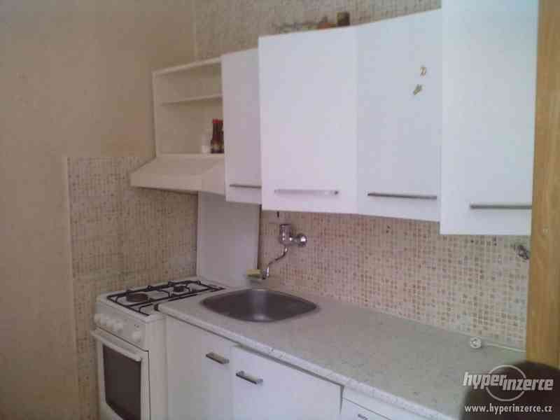 Pronájem Brno Bystrc Vondrákova 1+1 levně Neplatíte proviz - foto 3