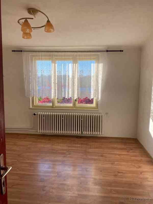 Rodinný dům se zahradou 1399 m², Orlová-Poruba - foto 4