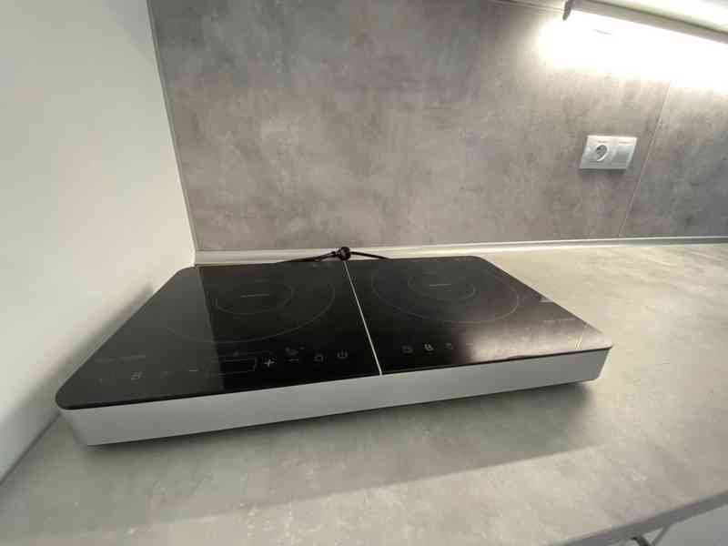 PRONÁJEM ÚTULNÉHO PROSTORNÉHO BYTU 1+KK, BRNO – MALOMĚŘICE  - foto 9