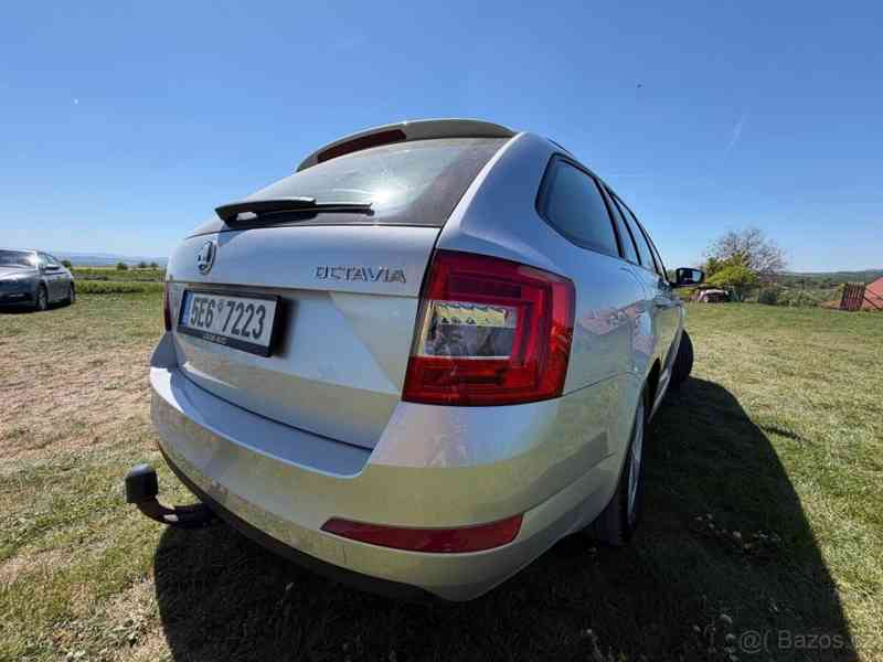Škoda Octavia 1,6   TDI Combi - foto 2