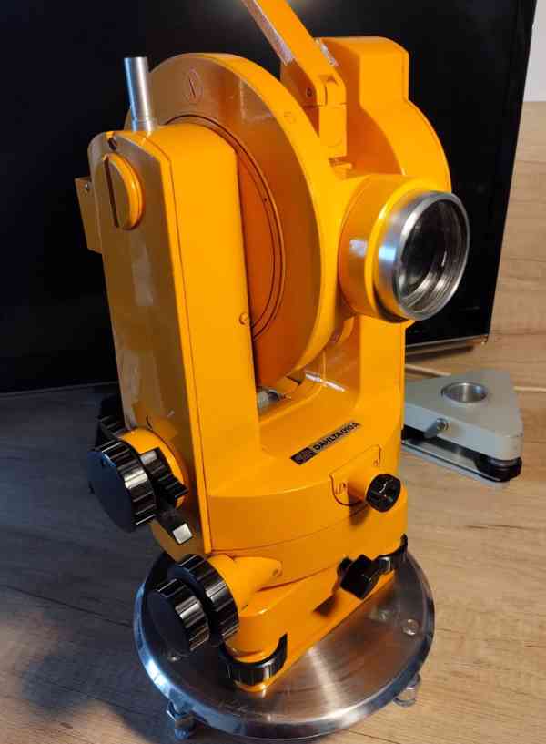 Teodolit Dahlta 010А, Carl Zeiss - foto 2