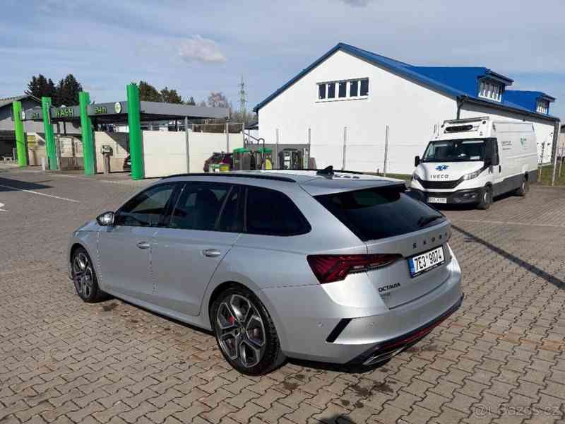 Škoda Octavia 2,0   RS TSI DSG 2024 49tis.km - foto 8