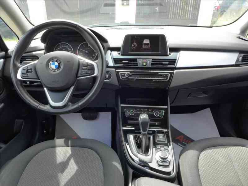 BMW Řada 2 216d GRAN TOURER, 1.MAJ - foto 7