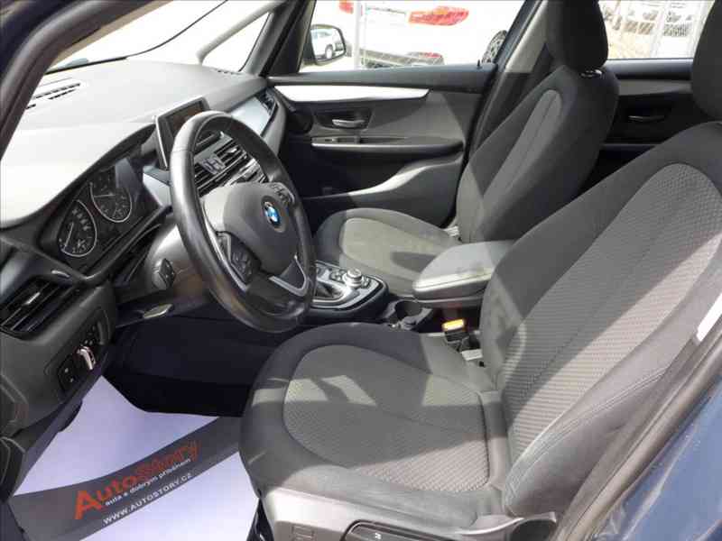 BMW Řada 2 216d GRAN TOURER, 1.MAJ - foto 5