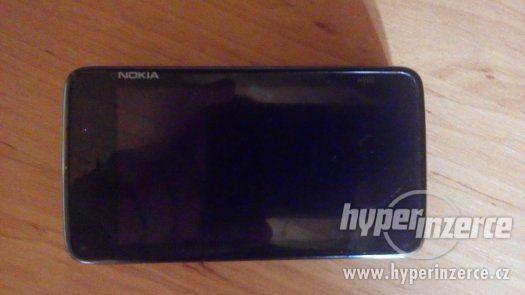 Nokia N900 - foto 1
