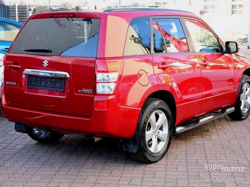 Suzuki Grand Vitara 2.4 Comfort - foto 9