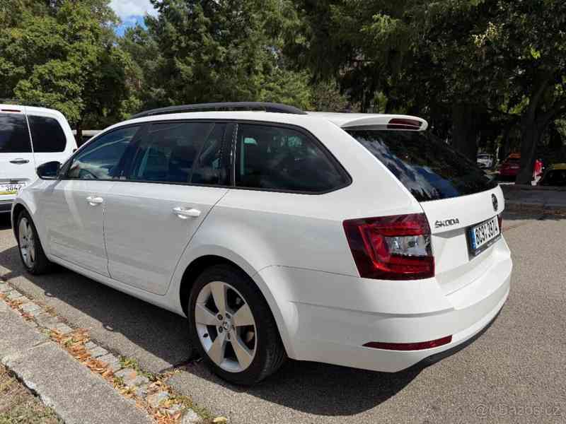 Škoda Octavia 1,5   3 Facelift Combi TSI 130kw - foto 6
