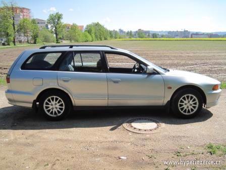 Mitsubishi Galant 2.0 TD kombi - foto 1