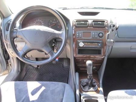 Mitsubishi Galant 2.0 TD kombi - foto 4