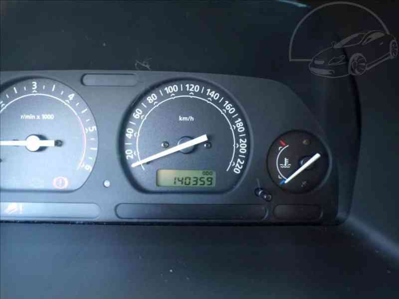 Land Rover Freelander 2,0 TD4 TAŽNÉ ZAŘÍZENÍ - foto 5